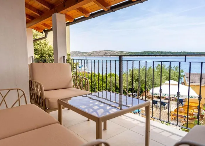 Daire In Barbat With Sea View, Balcony, Air Conditioning 660-5 Barbat na Rabu