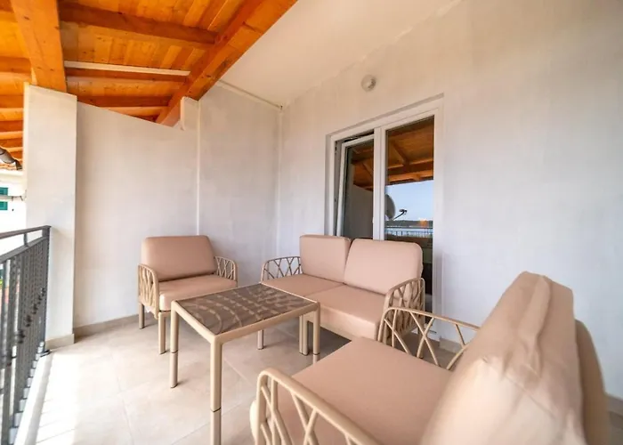 In Barbat With Sea View, Balcony, Air Conditioning 660-5 Daire *