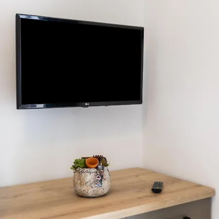 In Barbat With Sea View, Balcony, Air Conditioning 660-5 Appartement Barbat na Rabu