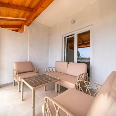 In Barbat With Sea View, Balcony, Air Conditioning 660-5 Appartement *