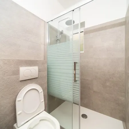 In Barbat With Sea View, Balcony, Air Conditioning 660-5 Barbat na Rabu